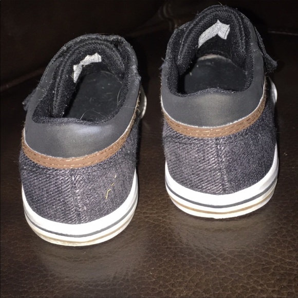 US Sports Boys Gray Shoes with Velcro closure - Picture 4 of 7